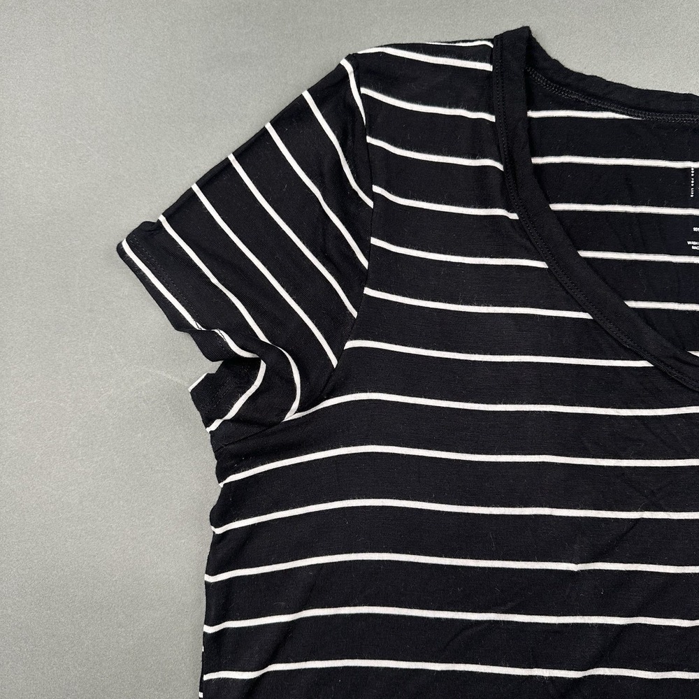 SO Goods For Life Black White Stripes Women's Large V-Neck Short Sleeve T-shirt - Picture 3 of 9